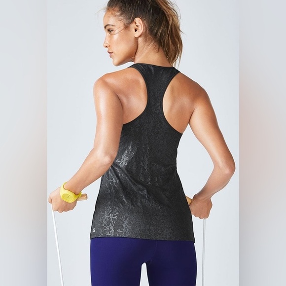 Fabletics Women's Eiffel Racerback Printed Tank Top NWT Size medium - Picture 2 of 11